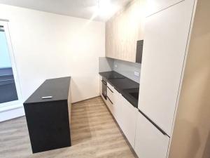 Pronájem bytu 2+kk, Praha - Háje, Výstavní, 65 m2