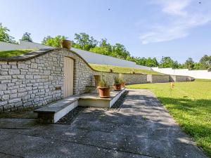 Prodej rodinného domu, Lhotka, 600 m2
