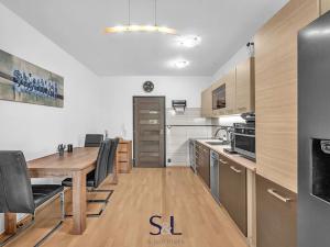 Prodej bytu 2+kk, Liberec, Nádvorní, 56 m2