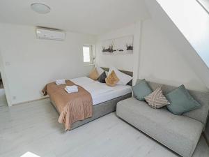 Prodej bytu 2+1, Praha - Nové Město, Školská, 55 m2