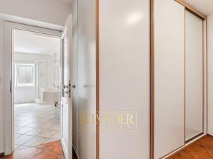 Prodej atypického bytu, Teplice, Krupská, 180 m2