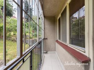 Pronájem bytu 3+1, Praha - Smíchov, Pod Kesnerkou, 70 m2