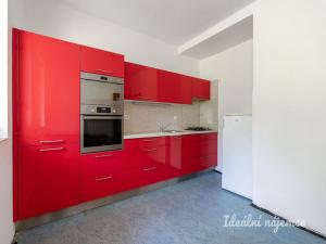 Pronájem bytu 3+1, Praha - Smíchov, Pod Kesnerkou, 70 m2