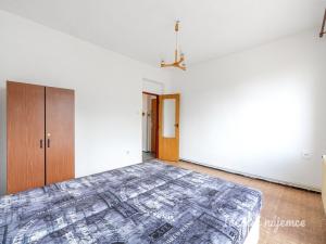 Pronájem bytu 3+1, Praha - Smíchov, Pod Kesnerkou, 70 m2