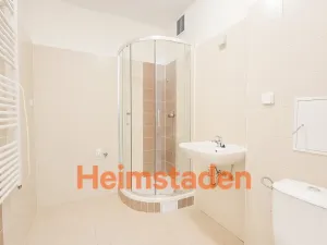 Pronájem bytu 1+kk, Havířov - Město, Hlavní třída, 38 m2