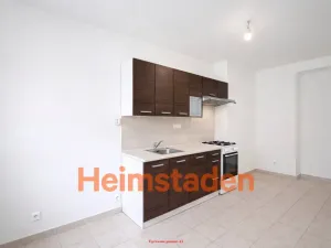 Pronájem bytu 1+kk, Havířov - Město, Hlavní třída, 38 m2