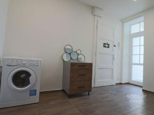 Pronájem bytu 2+kk, Praha - Nusle, 5. května, 57 m2