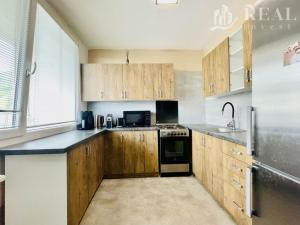 Prodej bytu 3+1, Osek, Hrdlovská, 80 m2