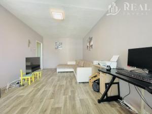Prodej bytu 3+1, Osek, Hrdlovská, 80 m2