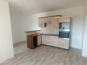 Prodej bytu 2+kk, Trutnov, Horská, 53 m2