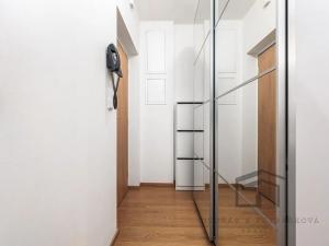 Pronájem bytu 2+kk, Praha - Hostivař, Fojtova, 50 m2