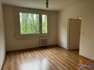 Pronájem bytu 1+1, Chomutov, Kyjická, 40 m2