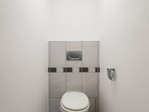 Pronájem bytu 3+kk, Praha - Petrovice, Rezlerova, 65 m2