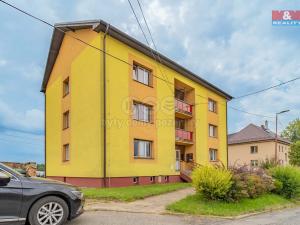Prodej bytu 3+1, Brniště - Luhov, 82 m2