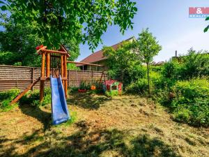 Prodej rodinného domu, Lesná, 180 m2