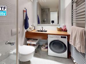 Pronájem bytu 4+kk, Praha - Karlín, Šaldova, 90 m2