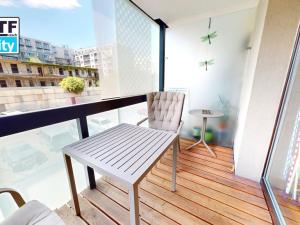 Pronájem bytu 4+kk, Praha - Karlín, Šaldova, 90 m2