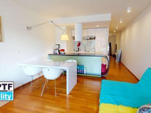 Pronájem bytu 4+kk, Praha - Karlín, Šaldova, 90 m2