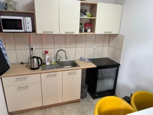 Pronájem skladu, Praha - Horní Počernice, Ve žlíbku, 272 m2