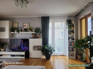 Pronájem bytu 2+kk, Praha - Holešovice, Komunardů, 60 m2