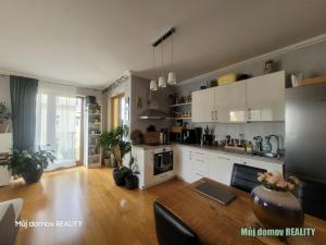 Pronájem bytu 2+kk, Praha - Holešovice, Komunardů, 60 m2