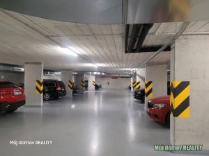 Pronájem bytu 2+kk, Praha - Holešovice, Komunardů, 60 m2