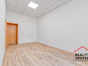 Pronájem bytu 2+kk, Ostrava, Pobialova, 63 m2