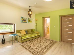 Prodej rodinného domu, Karlovy Vary, Sopečná, 350 m2