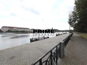 Pronájem bytu 1+kk, Praha - Smíchov, Hořejší nábřeží, 34 m2