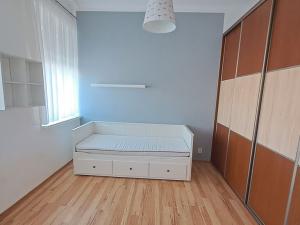 Prodej bytu 2+1, Karlovy Vary, Stará Kysibelská, 67 m2