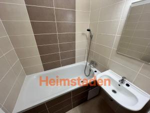 Pronájem bytu 2+1, Karviná - Nové Město, Holubova, 51 m2