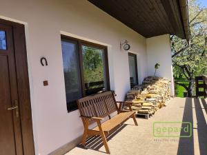 Prodej rodinného domu, Černá v Pošumaví - Mokrá, 200 m2