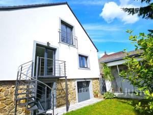 Prodej rodinného domu, Temešvár, 190 m2