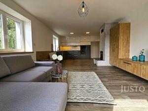 Prodej rodinného domu, Temešvár, 190 m2