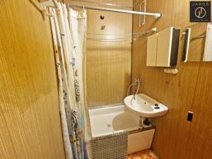 Prodej bytu 2+kk, Kladno, Polská, 41 m2