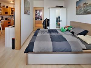 Pronájem bytu 2+kk, Praha, Prorektorská, 54 m2