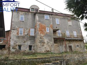 Prodej rodinného domu, Loužnice, 700 m2