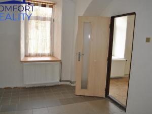 Prodej rodinného domu, Loužnice, 700 m2