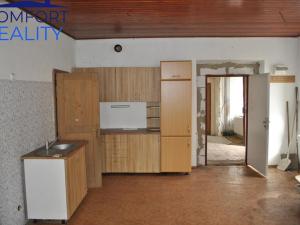 Prodej rodinného domu, Loužnice, 700 m2