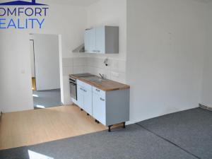Prodej rodinného domu, Loužnice, 700 m2