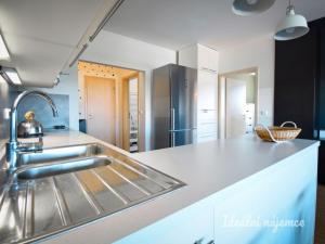 Pronájem bytu 3+kk, Brno - Líšeň, Sedláčkova, 74 m2
