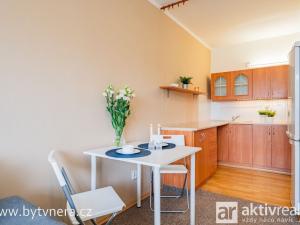 Prodej bytu 2+kk, Neratovice, Kojetická, 40 m2