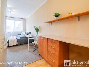 Prodej bytu 2+kk, Neratovice, Kojetická, 40 m2
