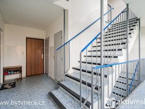 Prodej bytu 2+kk, Neratovice, Kojetická, 40 m2