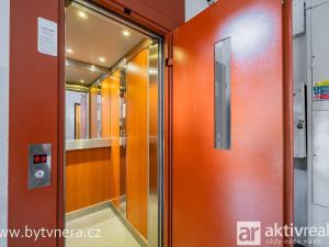 Prodej bytu 2+kk, Neratovice, Kojetická, 40 m2