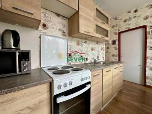 Prodej bytu 2+1, Jirkov, Ervěnická, 52 m2