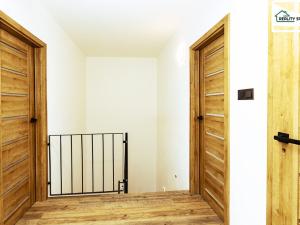 Prodej rodinného domu, Skalná, Nová, 200 m2
