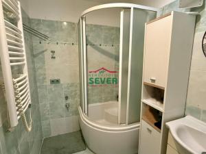 Prodej bytu 3+1, Osek, Hrdlovská, 82 m2