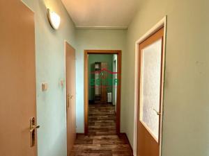 Prodej bytu 3+1, Osek, Hrdlovská, 82 m2
