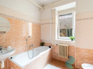 Prodej vícegeneračního domu, České Budějovice, Komenského, 240 m2